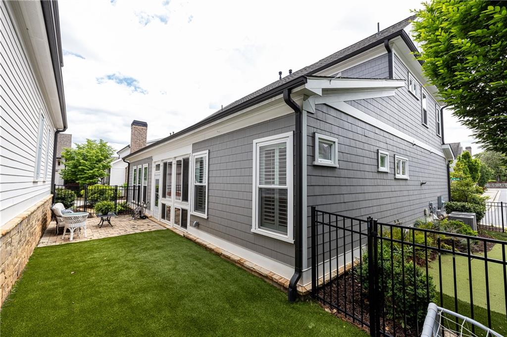 735 Belle Isle Drive