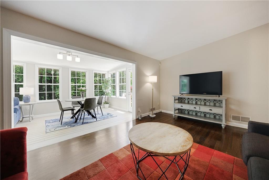 2431 Battle Drive NE