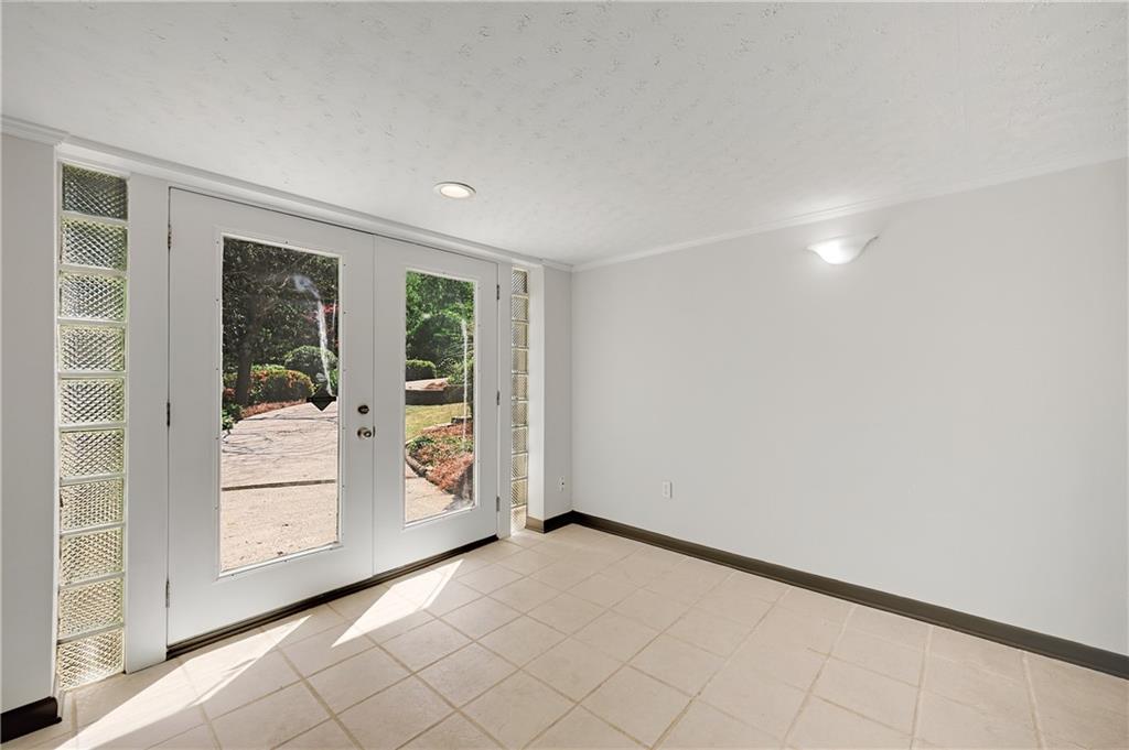 2431 Battle Drive NE