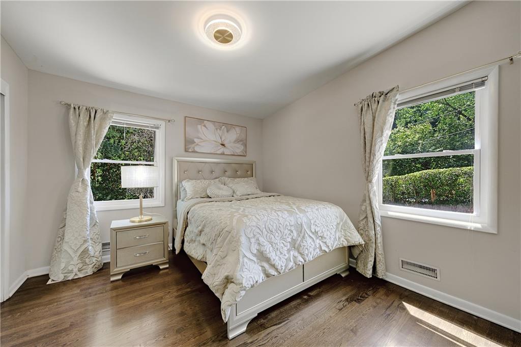 2431 Battle Drive NE