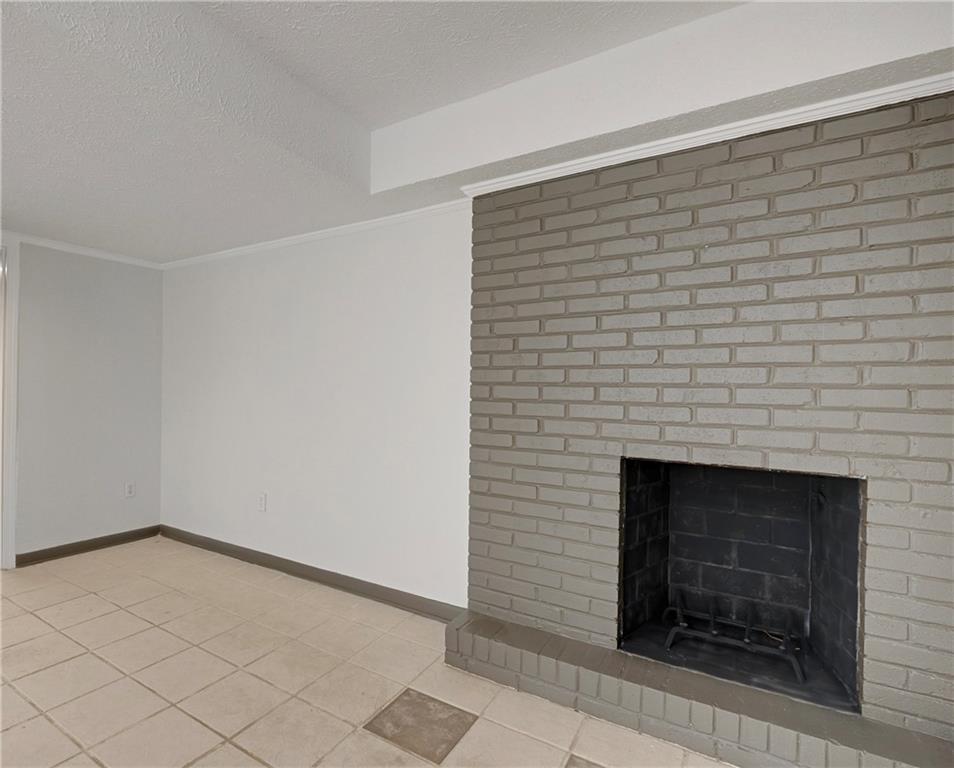 2431 Battle Drive NE