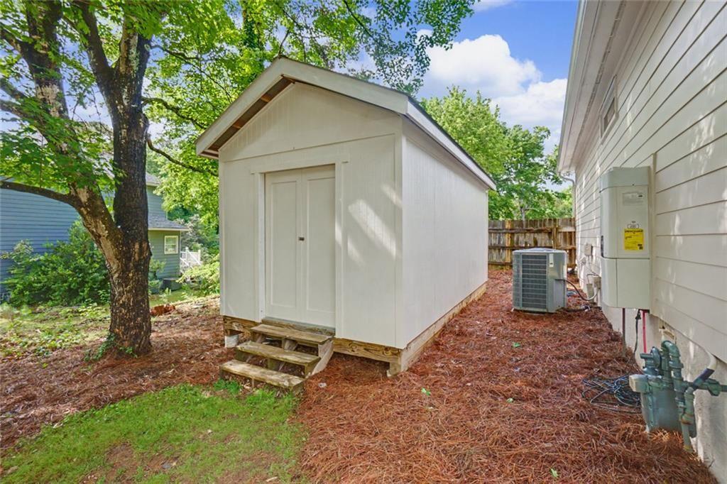 945 Hidden Hollow Drive