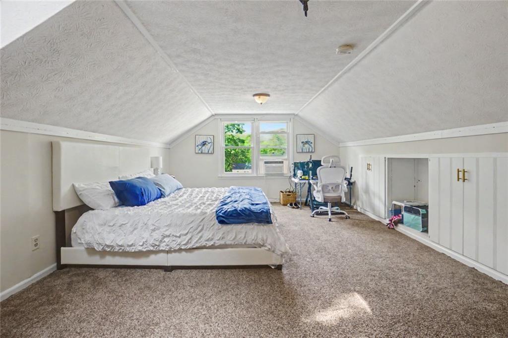 945 Hidden Hollow Drive