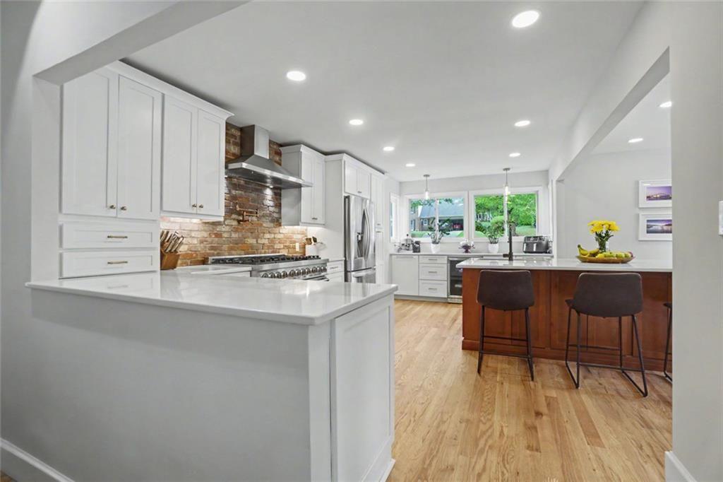 945 Hidden Hollow Drive