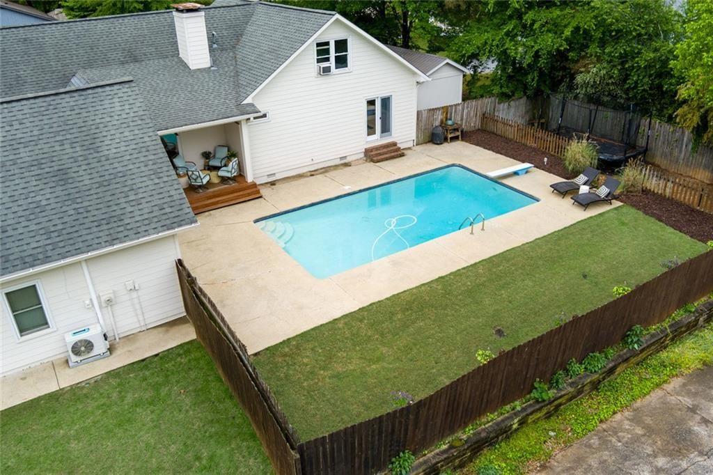 945 Hidden Hollow Drive