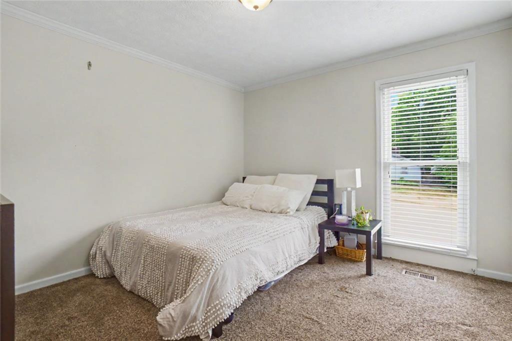 945 Hidden Hollow Drive