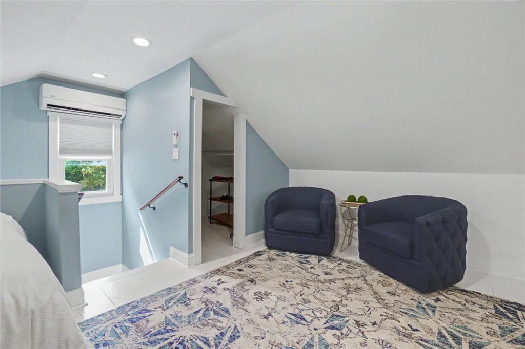 945 Hidden Hollow Drive