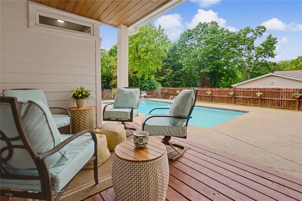 945 Hidden Hollow Drive