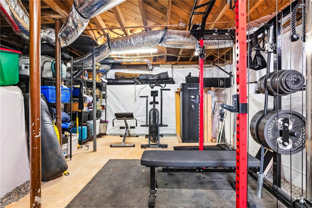 2312 Briarwood Hills Drive NE