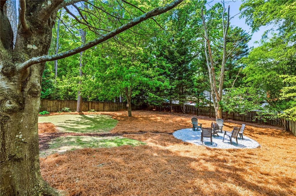 2312 Briarwood Hills Drive NE