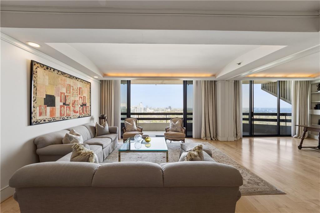 2660 Peachtree Road NW Unit 36F