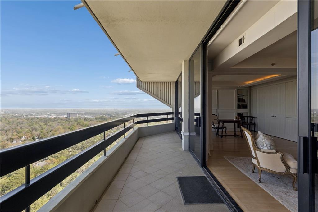 2660 Peachtree Road NW Unit 36F