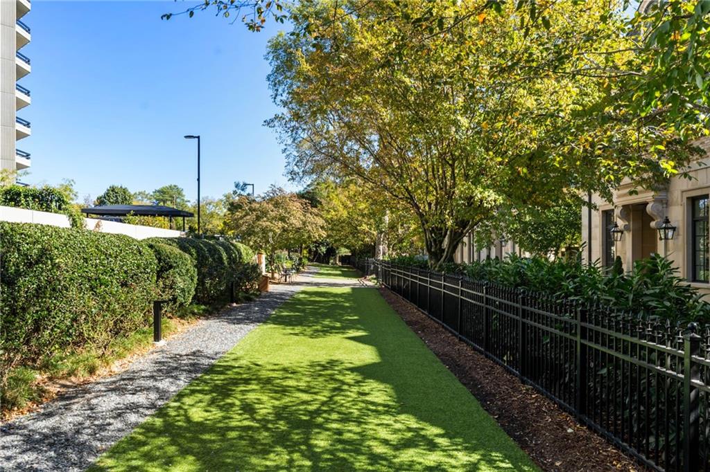 2660 Peachtree Road NW Unit 36F