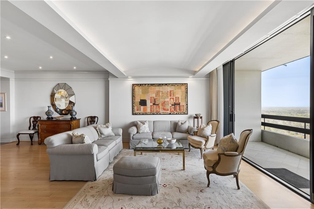 2660 Peachtree Road NW Unit 36F