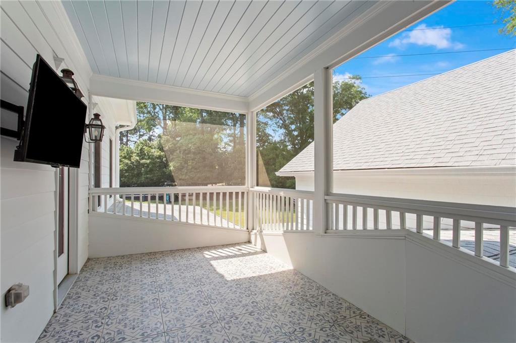 752 Cumberland Road NE