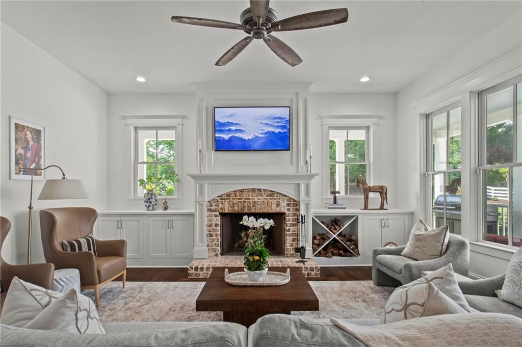 752 Cumberland Road NE