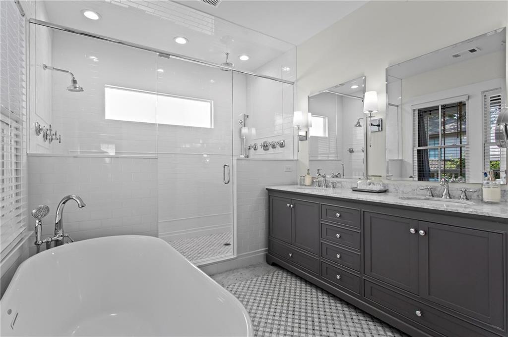 752 Cumberland Road NE