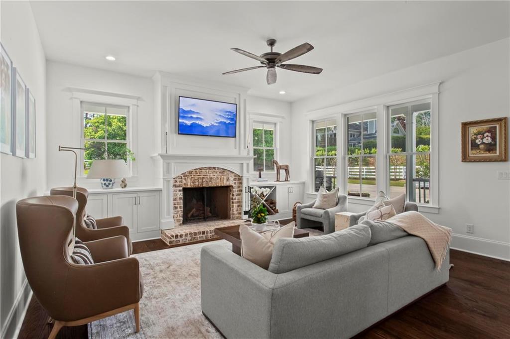 752 Cumberland Road NE