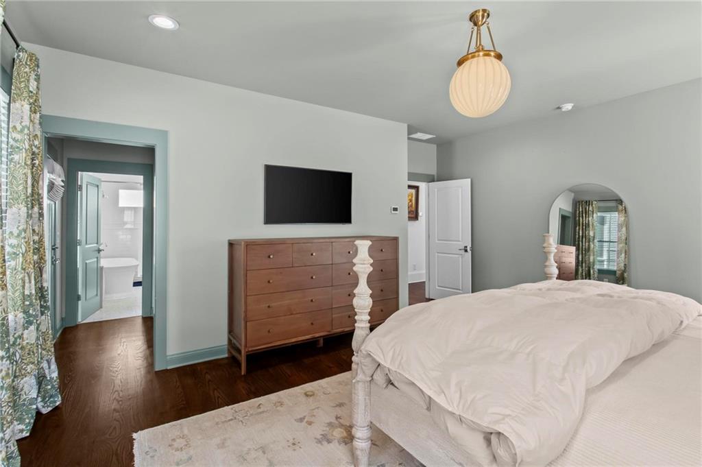 752 Cumberland Road NE