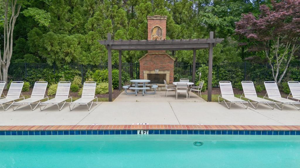 6409 Paulson Place