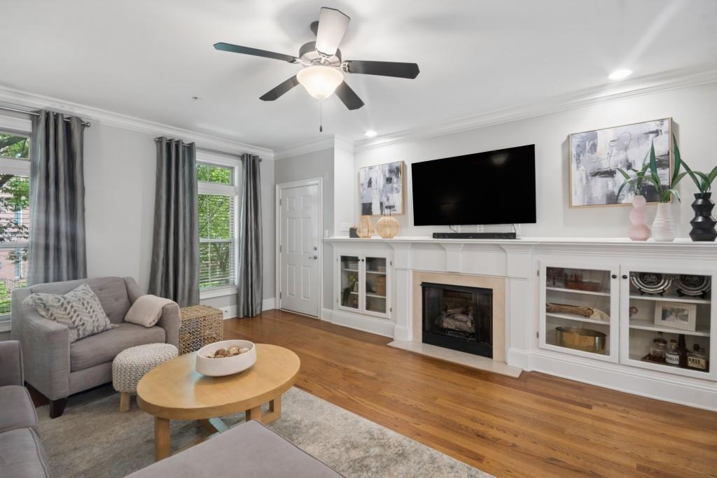 6409 Paulson Place