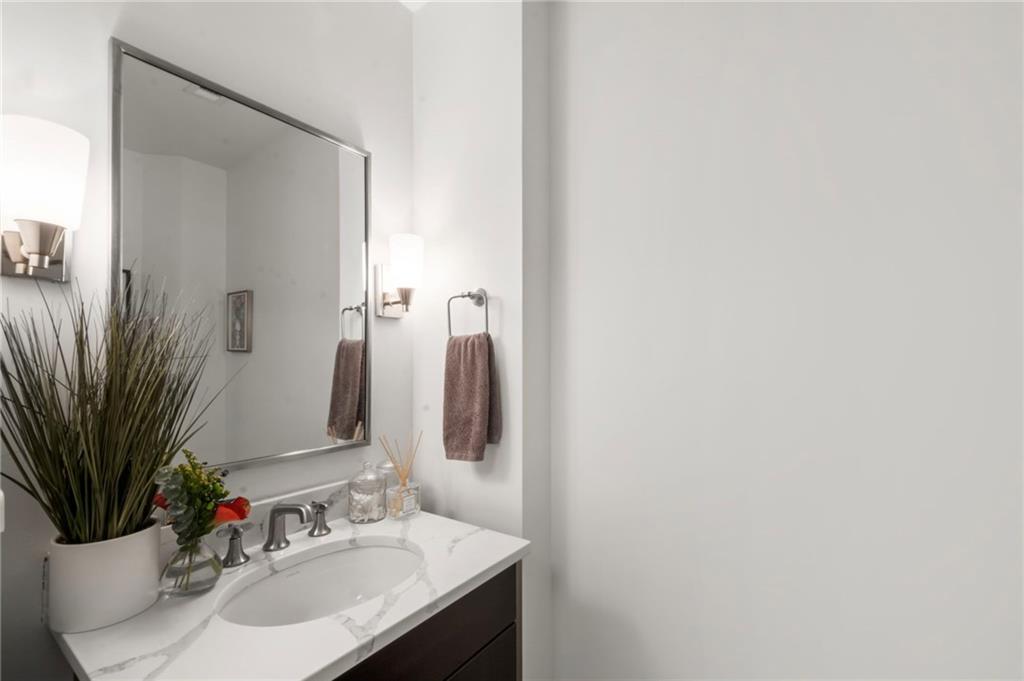 222 12th Street NE Unit 2002