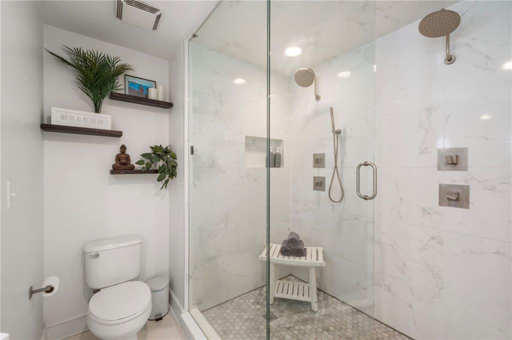 222 12th Street NE Unit 2002