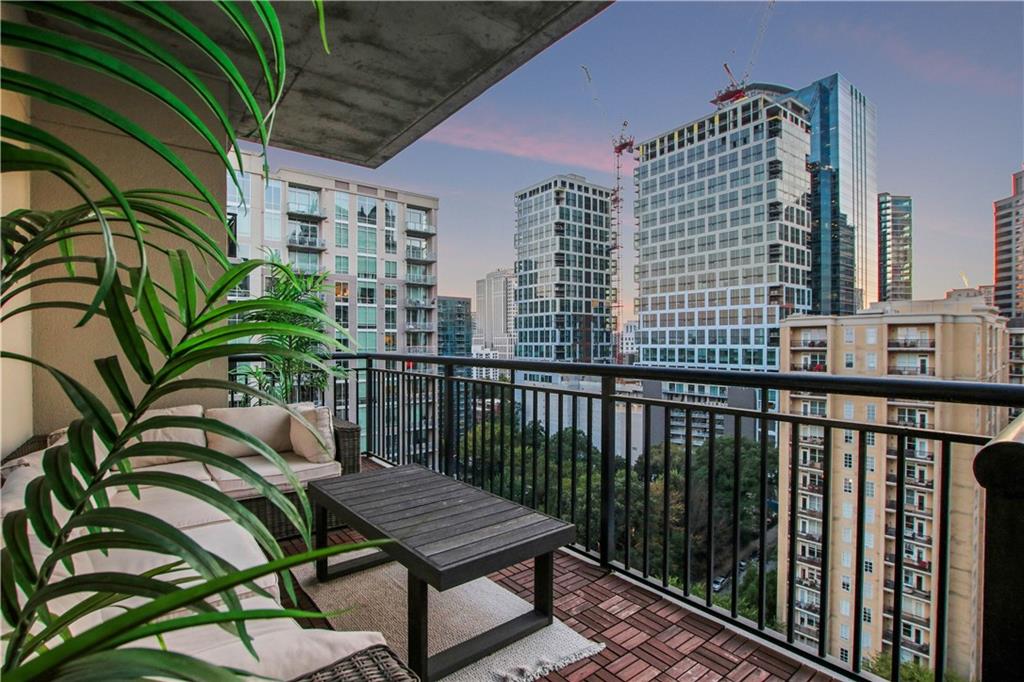 222 12th Street NE Unit 2002