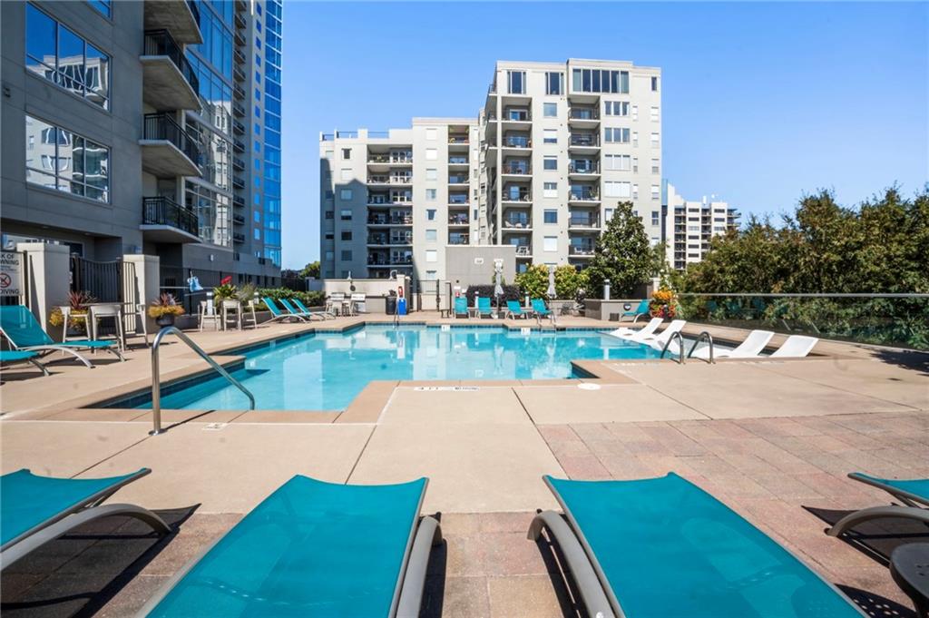 222 12th Street NE Unit 2002