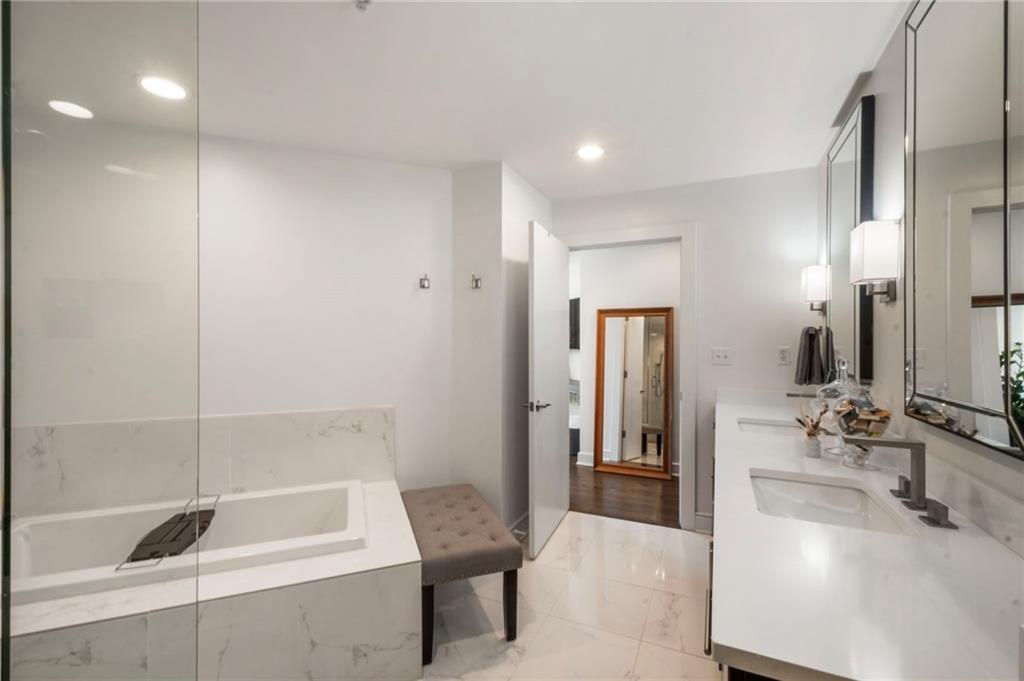 222 12th Street NE Unit 2002