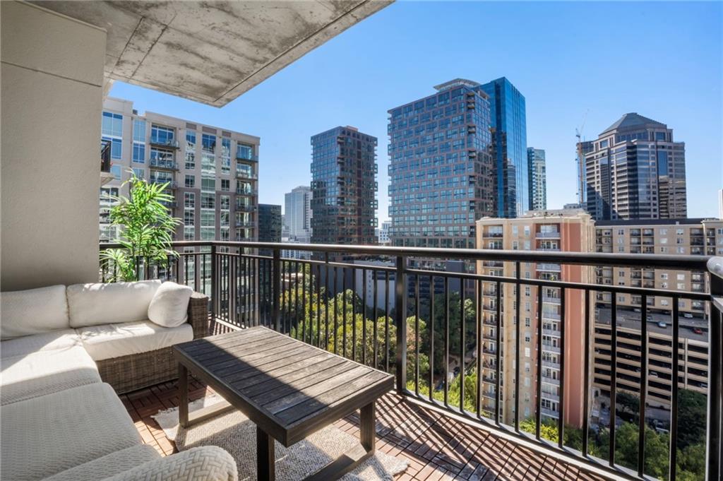 222 12th Street NE Unit 2002