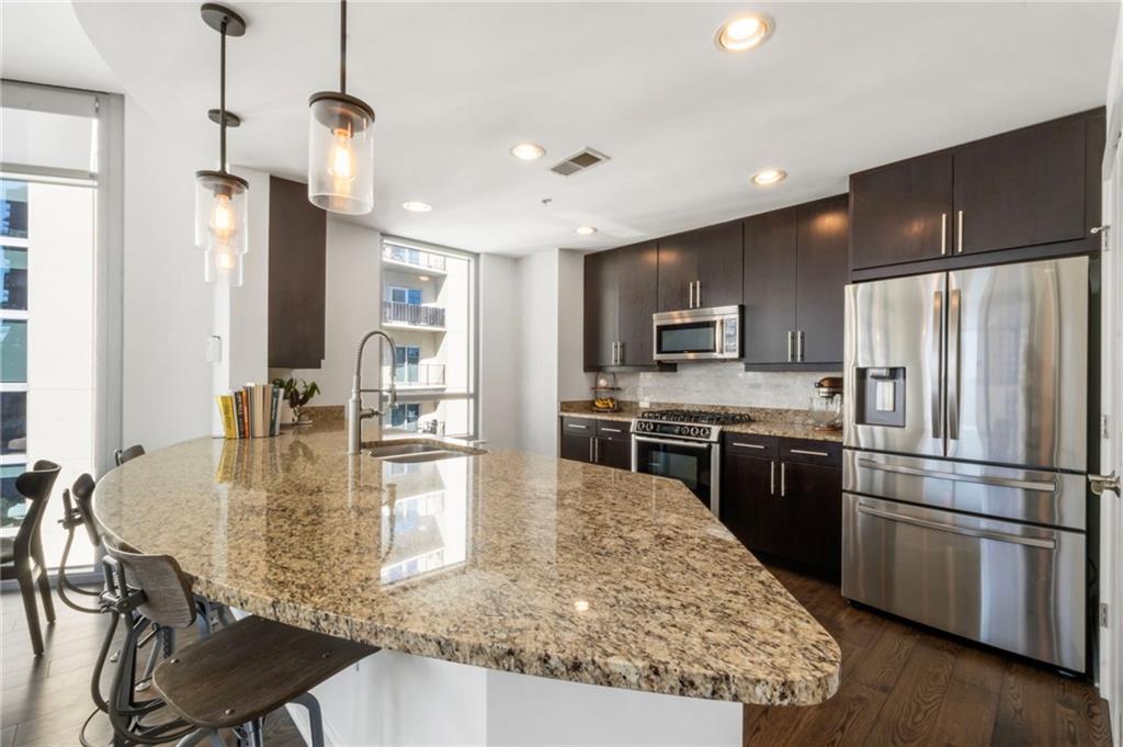 222 12th Street NE Unit 2002