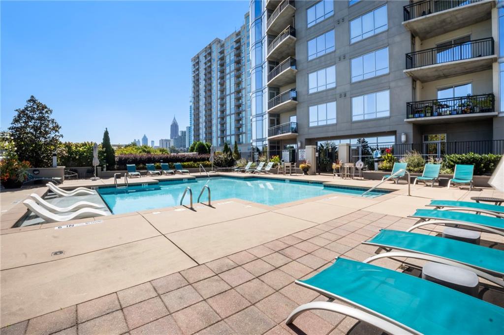 222 12th Street NE Unit 2002