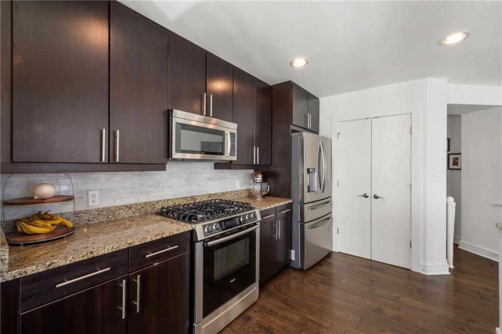 222 12th Street NE Unit 2002