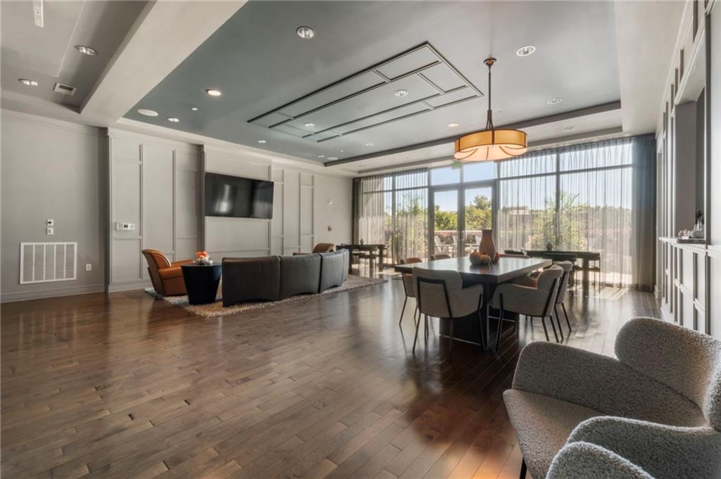 222 12th Street NE Unit 2002