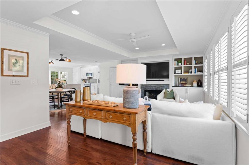 2659 S Bamby Lane NE