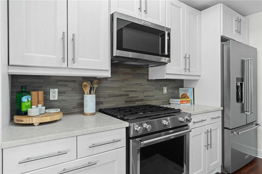 2659 S Bamby Lane NE