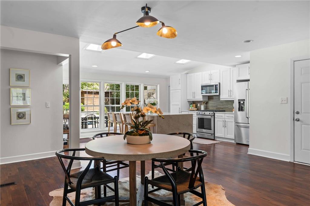 2659 S Bamby Lane NE