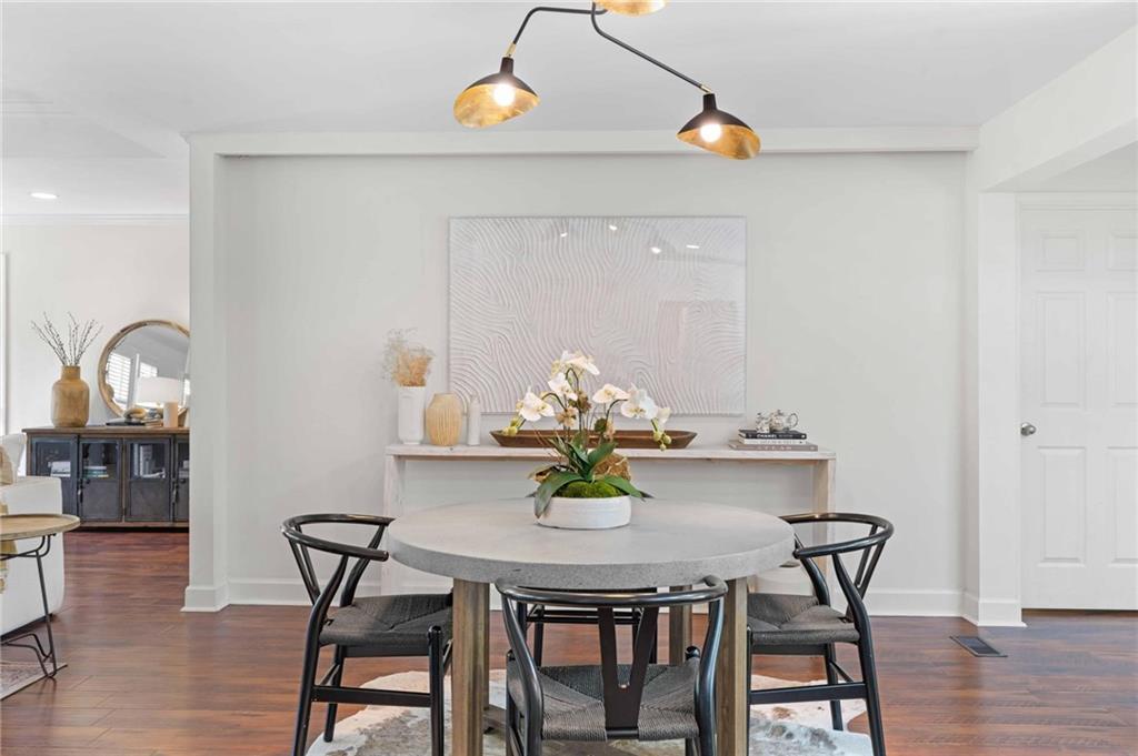 2659 S Bamby Lane NE