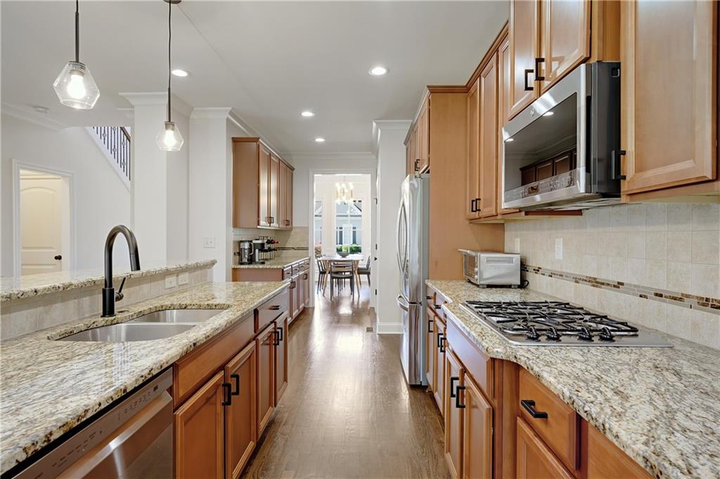 1832 Stone Bridge Way