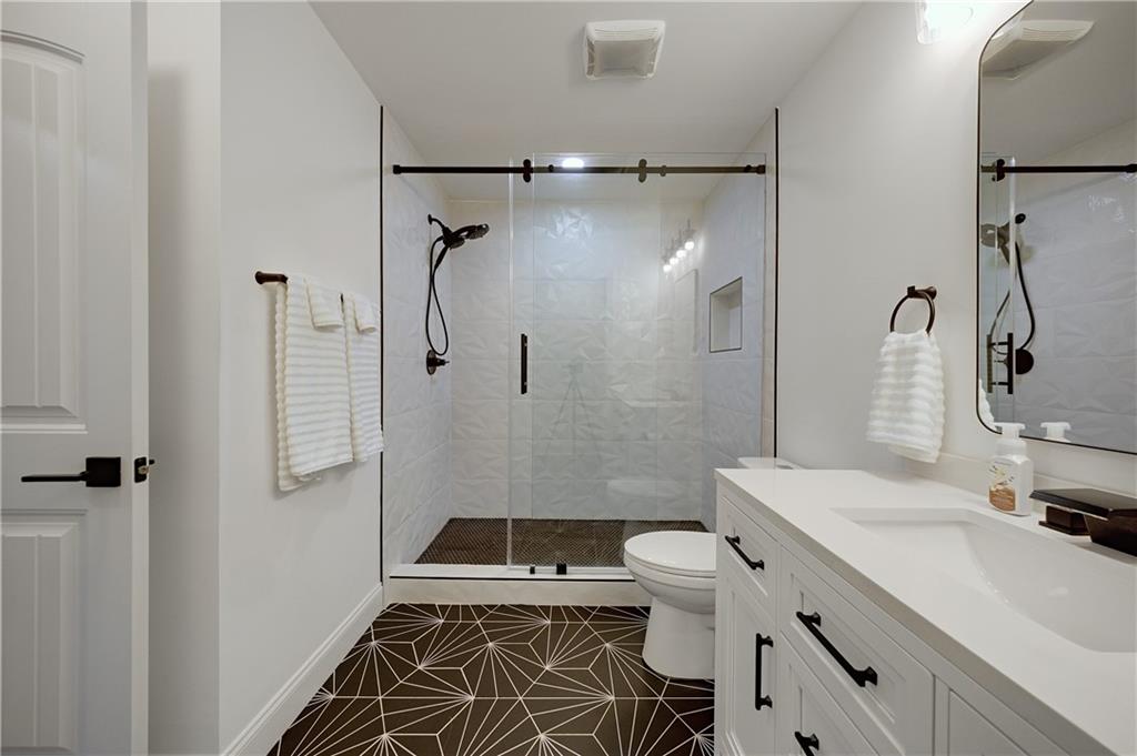 1832 Stone Bridge Way