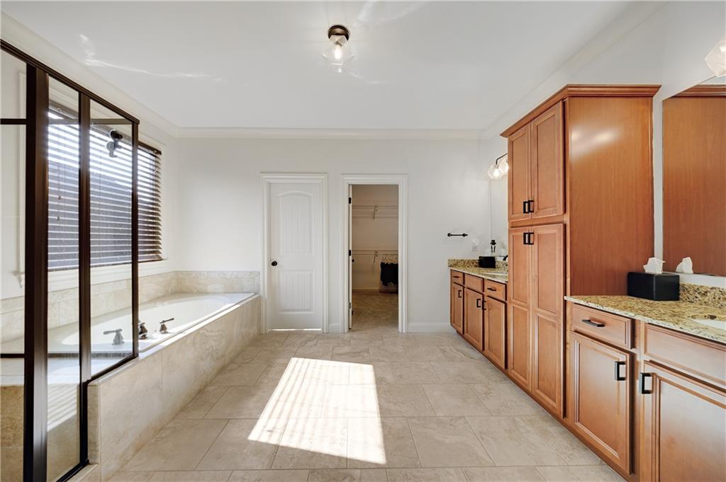 1832 Stone Bridge Way