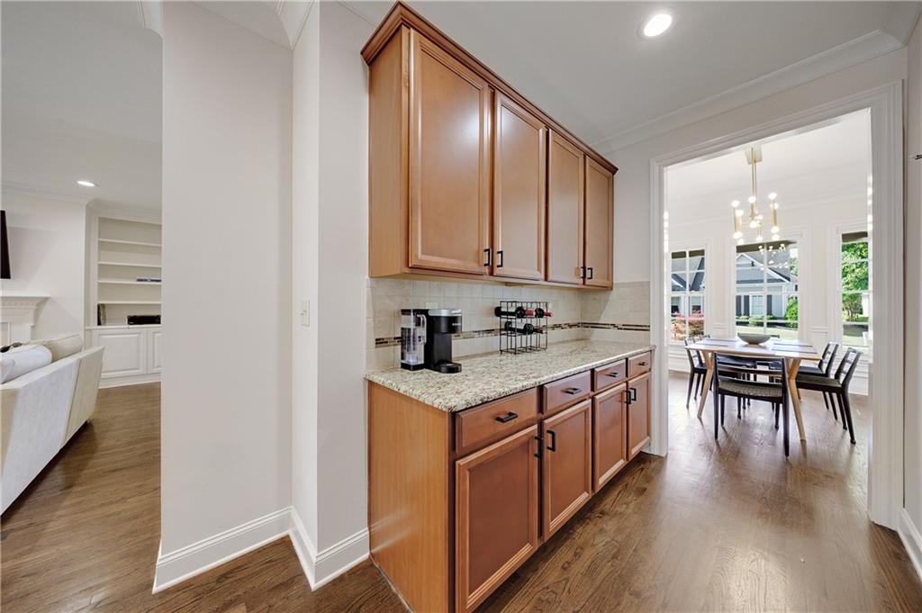 1832 Stone Bridge Way