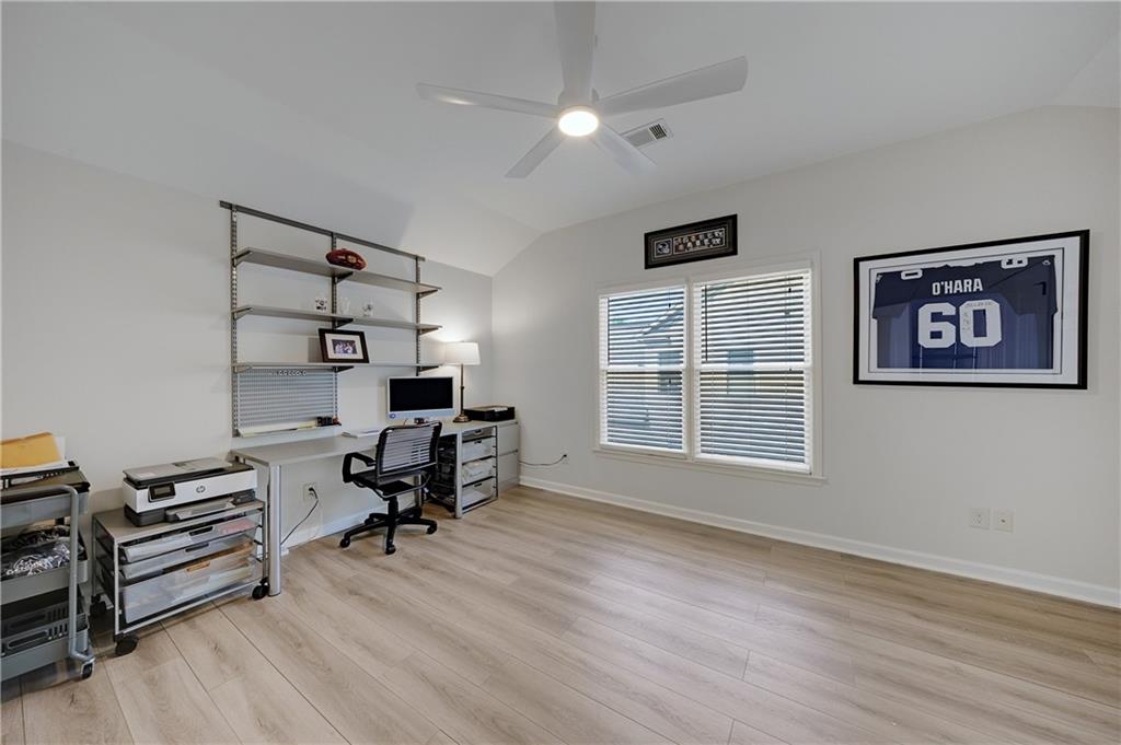 1832 Stone Bridge Way