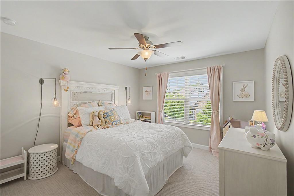 311 Edinburgh Lane