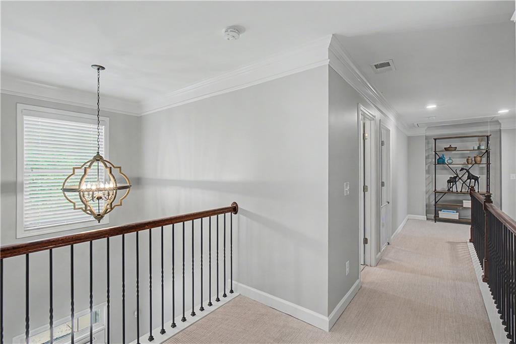 311 Edinburgh Lane