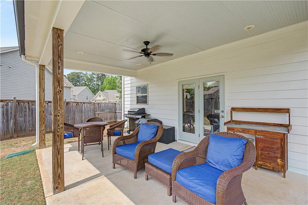 311 Edinburgh Lane