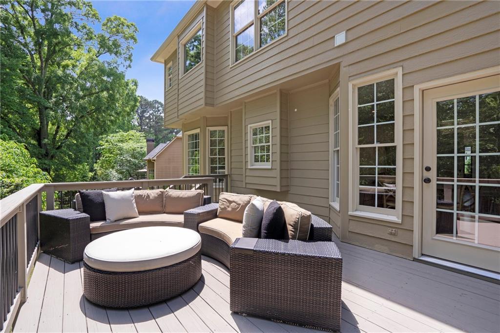 570 Fawn Run