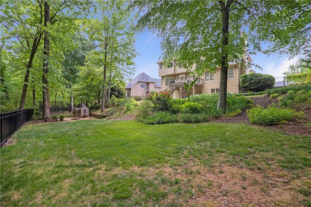 570 Fawn Run