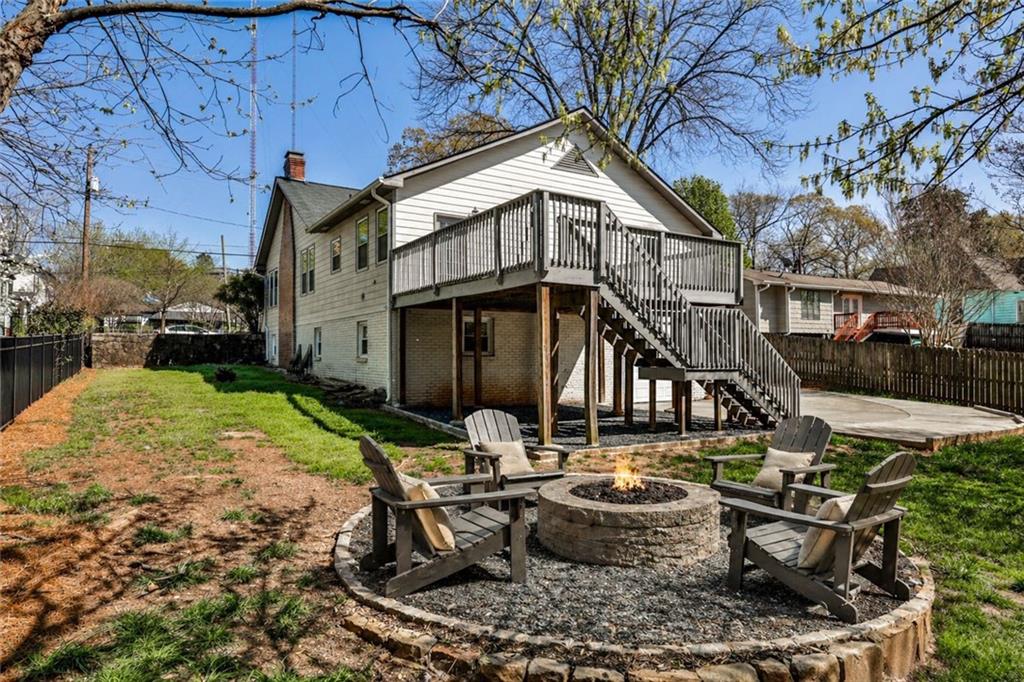 220 Mayson Avenue NE